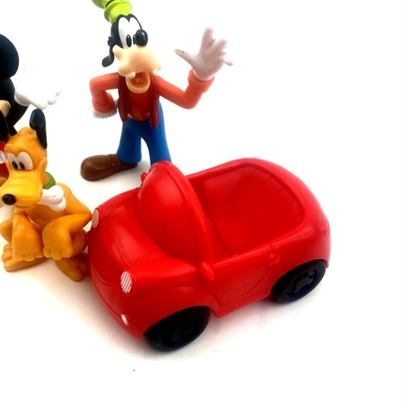 Disney Vinyl Figures Mickey&Minnie Mouse Red Car Donald Duck Pluto Goofy Toys - Picture 4 of 8
